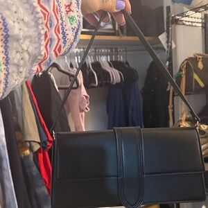 Elegant Black Handbag